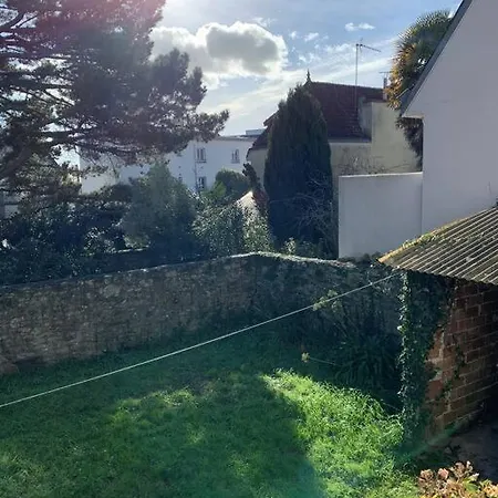 Holiday home Maison Annee 30 Chic Et Cosy